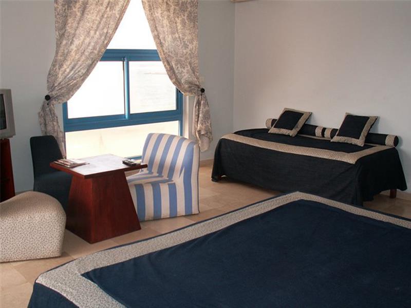 Hotel La Madrague Dakar Eksteriør billede