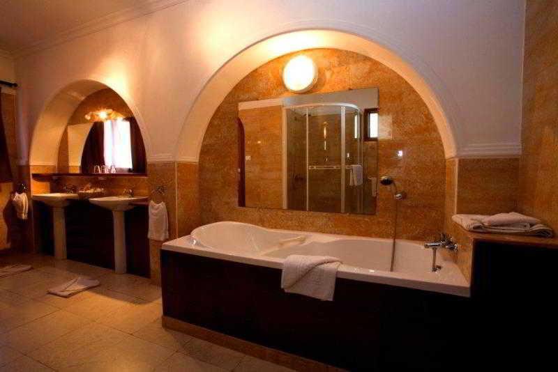 Hotel La Madrague Dakar Eksteriør billede